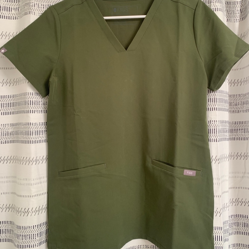 Woman’s Figs Scrubs